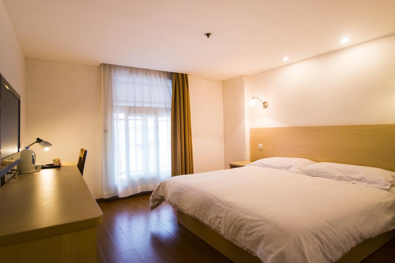 Motel Huzhou Hongqi Road Екстериор снимка